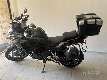 Moto benelli trk 502x