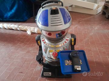 Robot Emilio Laser