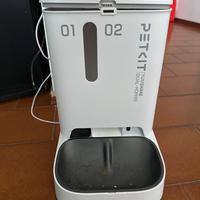Dispenser di cibo con telecamera Dual-Hopper