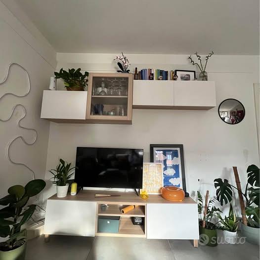 Mobili Besta Ikea Soggiorni Immagini Parete Attrezzata Ikea Besta