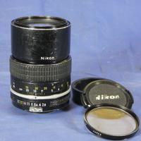 NIKON NIKKOR 135mm F2.8 PRE AI, CON MODIFICA AI,