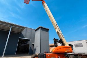 PIATTAFORMA AEREA JLG 1350 SJP USATA