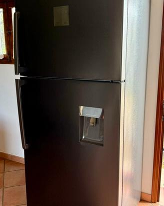 Frigorifero pari al nuovo (TLC - RT545GM1220)