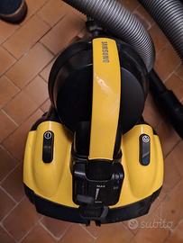 aspirapolvere a traino Samsung 