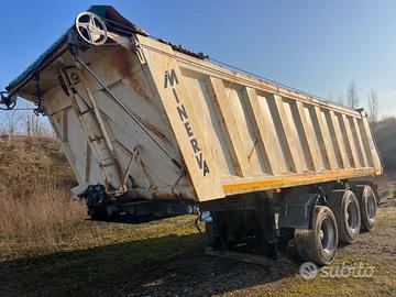 Semirimorchio minerva