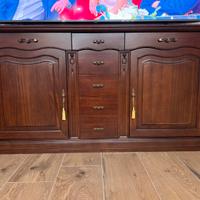 Mobile credenza in legno massello stile classico