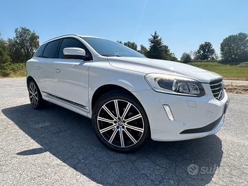 Volvo Xc60 Summum Unico proprietario