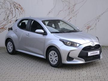 TOYOTA Yaris 1.5 Hybrid 5 porte Active