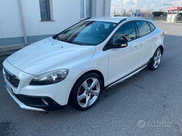 volevo v 40 d.2 cross 