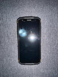 Telefono impermeabile ed indistruttibile
