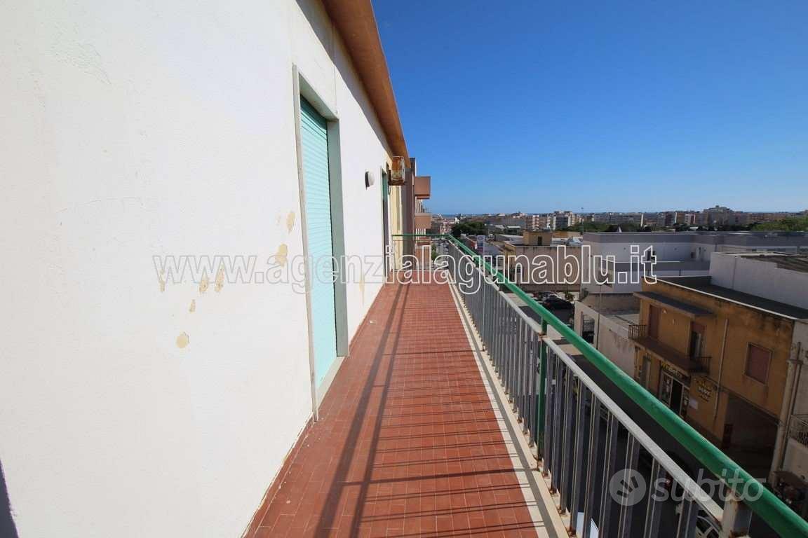 Appartamento di 180 mq circa al 3° piano - Vista 4