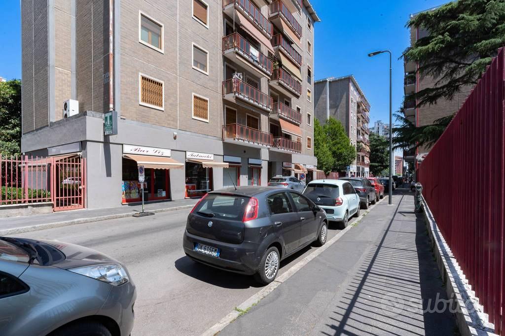 Appartamento di 130 m² con 4 locali e box auto a M - Vista 2