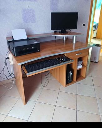 scrivania 