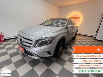 MERCEDES GLA 200 d Automatic 4Matic Enduro