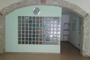 Laboratorio artigianale con posto auto centrale