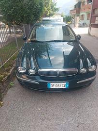 Jaguar X-Type