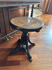 Sgabello da pianoforte