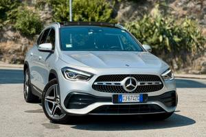 MERCEDES BENZ GLA250 4MATIC AMG LINE PREMIUM