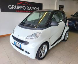 Smart ForTwo 1000 52 kW coupé pure