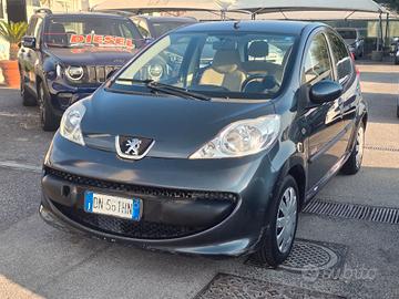 Peugeot 107 1.0 68CV 5p. Sweet Years