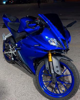 Yamaha yzf r125 2018
