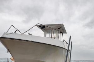 Scafo 8 metri con entrobordo aifo Iveco 8061