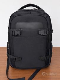 Zaino nero unisex porta PC viaggio scuola lavoro
