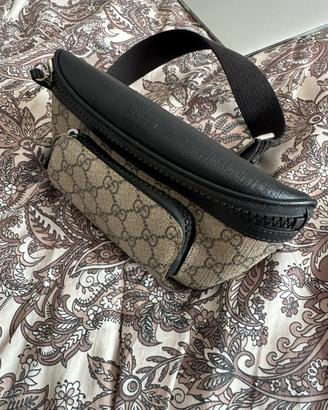 Marsupio Gucci tasca frontale GG supreme small