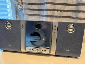 Stereo Philips con radio lettore CD