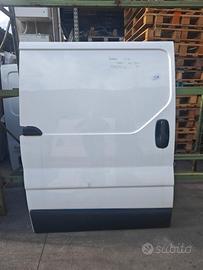 PORTA POST DX LATERALE RENAULT TRAFIC 2.0 TD 2010 