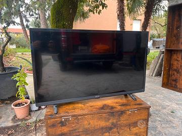 Televisore 40”AKAI