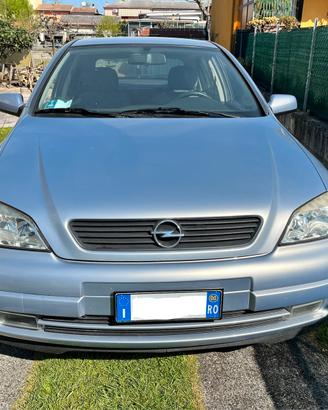 Opel Astra Club benzina