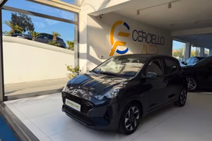 HYUNDAI i10 1.0 MPI AT Connectline da €129,00 me