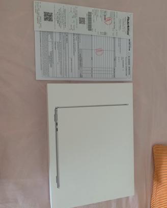 Macbook air m5 sigillato