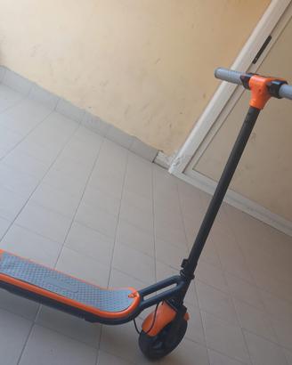 Monopattino elettrico bambini con Bluetooth
