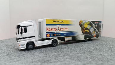 Camion Mercedes Honda Nastro azzurro scala 1/87