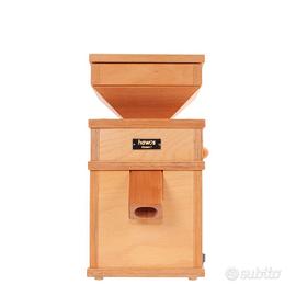 Mulino con macine in pietra. Queen 1