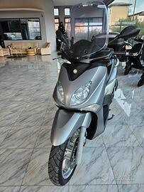 Yamaha x city 250ie anno 2011