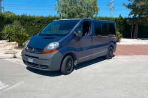 Renault Trafic 9 posti 2006 meccanica rigenerata!