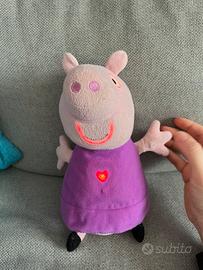 Peluche Peppa pig pupazzo parlante
