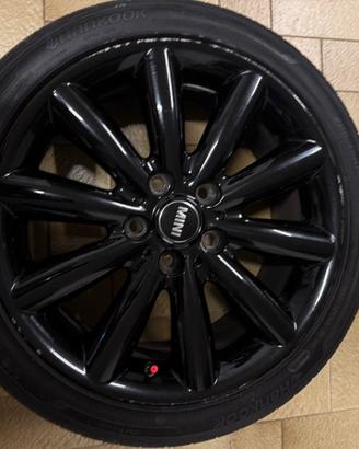 Cerchi Mini Cooper R17 completi di Hankook RUNFLAT