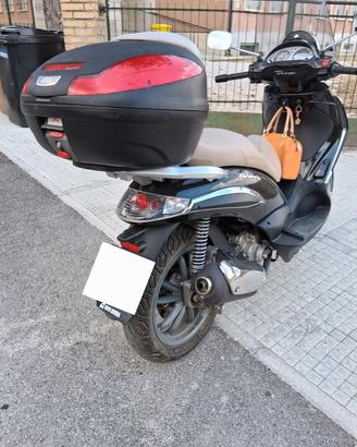 Piaggio Beverly 300
