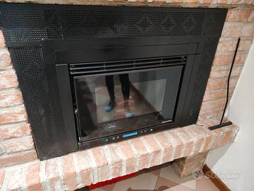 Inserto camino stufa a pellet EXTRAFLAME NORDICA