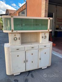 Credenza mettitutto vintage