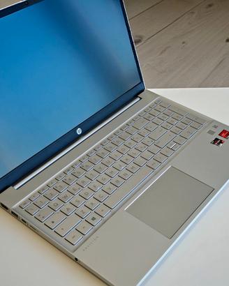 PC HP Pavilion 15|Ryzen 7 4700U|16GB RAM|1TB SSD