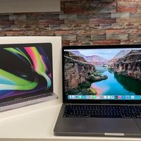 Macbook Pro 13 2022 8gb ram/256gb ssd M2