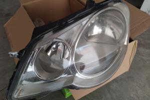 VW polo 9N - faro anteriore sx