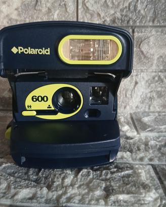 polaroid 600