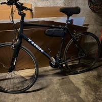 BICICLETTA Modello trek