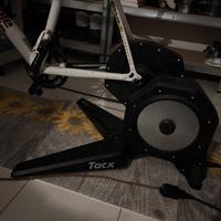 Rullo Tacx Flus S direct drive